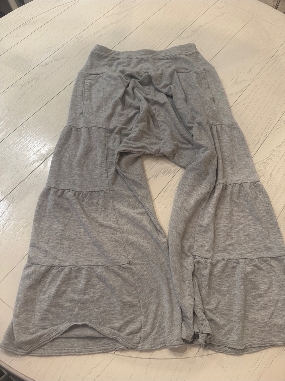 FREE PEOPLE Harem Light Gray Tiered Wide-Leg Lounge Pants